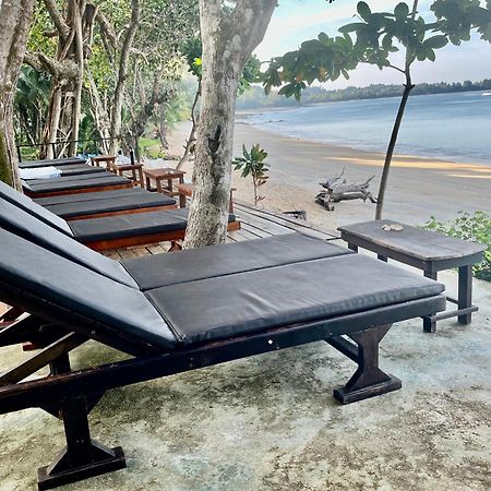 Starlight Beach Resort เกาะพยาม ภายนอก รูปภาพ