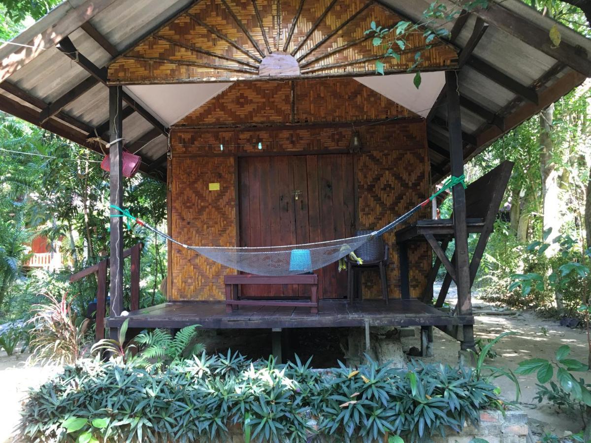 Starlight Beach Resort เกาะพยาม ภายนอก รูปภาพ