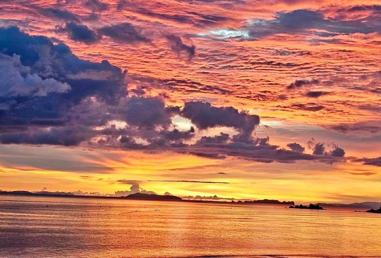 Starlight Beach Resort เกาะพยาม ภายนอก รูปภาพ