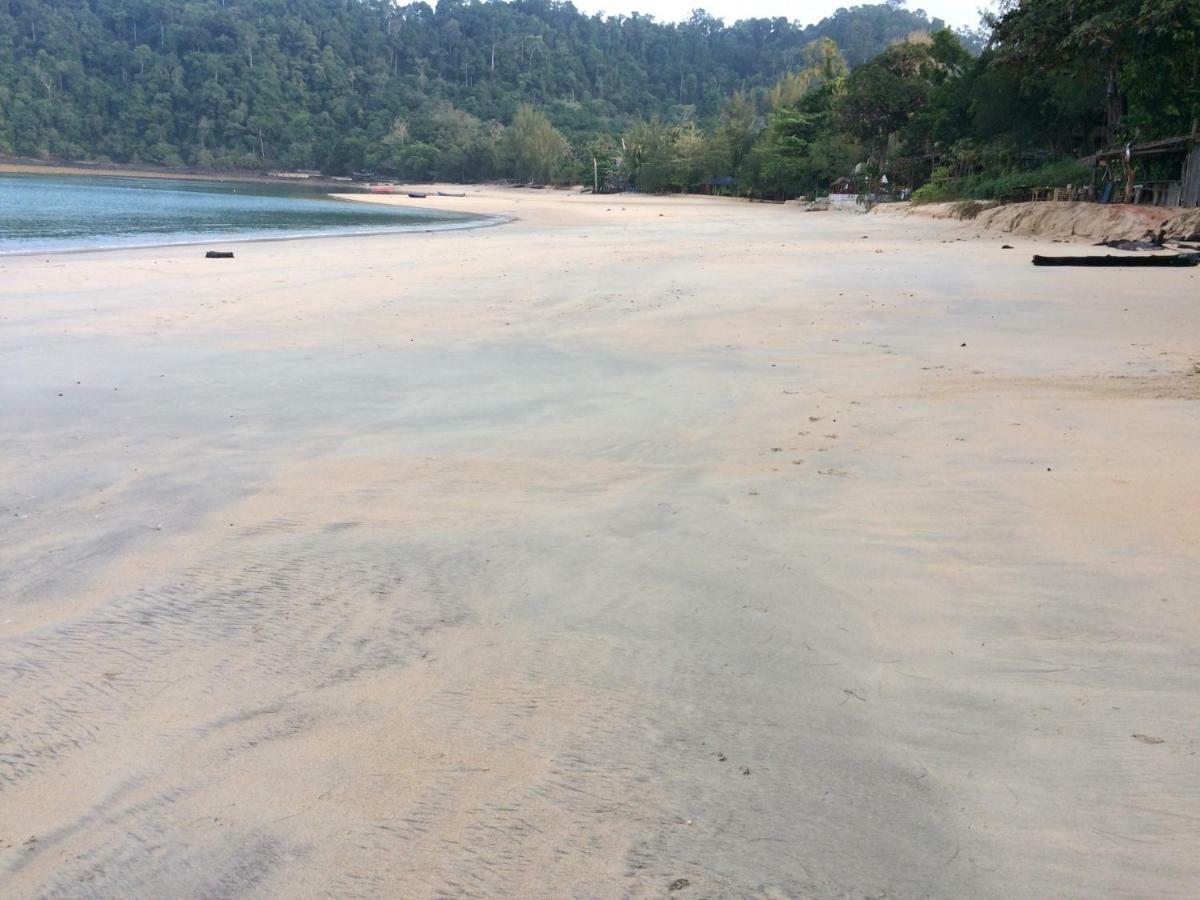 Starlight Beach Resort เกาะพยาม ภายนอก รูปภาพ