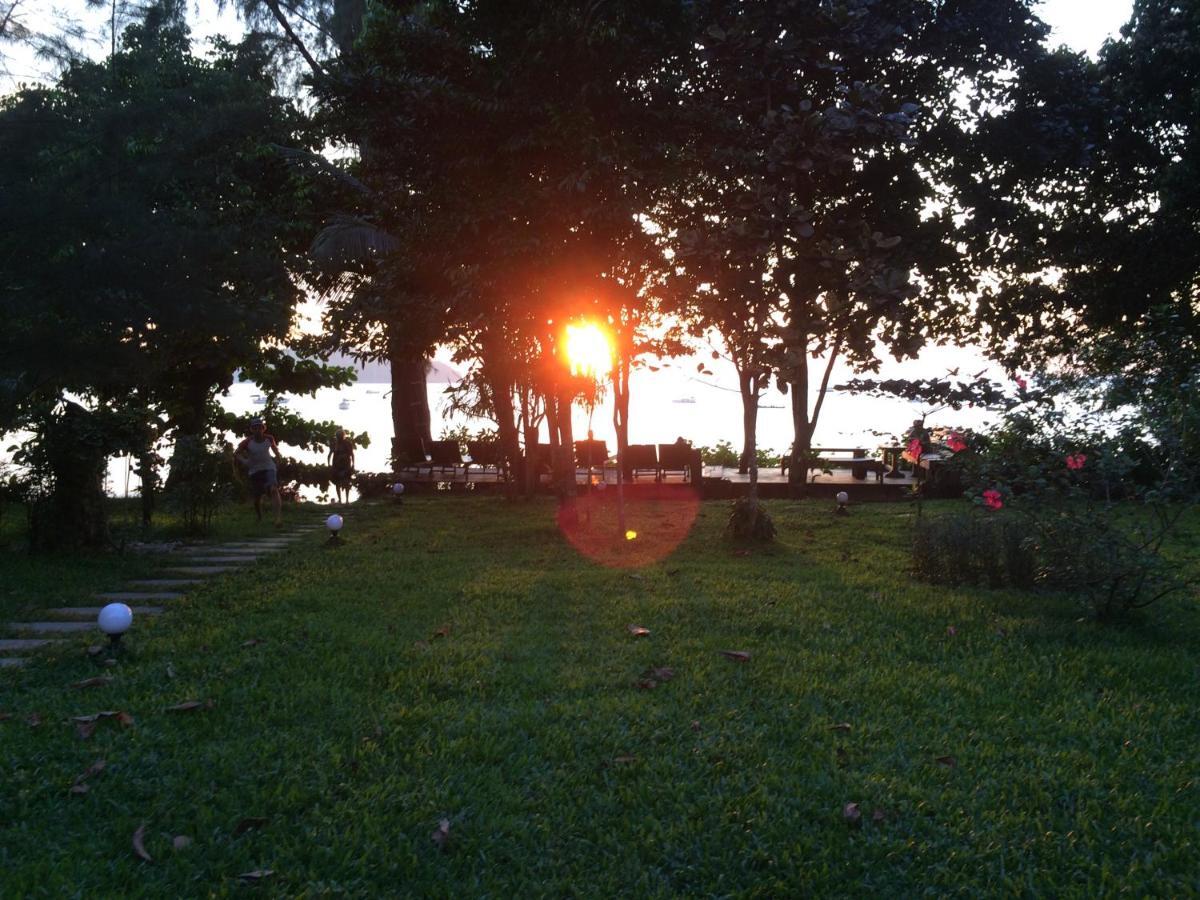 Starlight Beach Resort เกาะพยาม ภายนอก รูปภาพ
