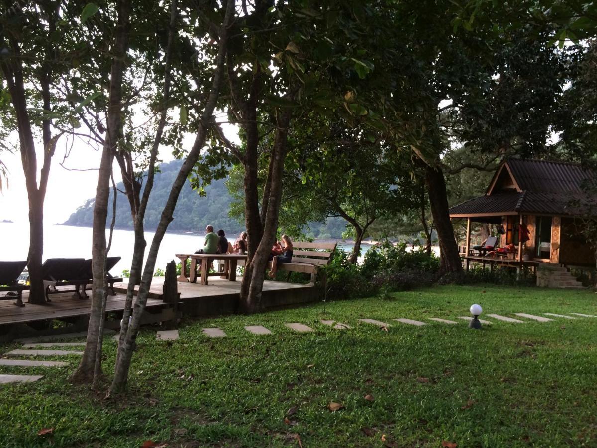 Starlight Beach Resort เกาะพยาม ภายนอก รูปภาพ