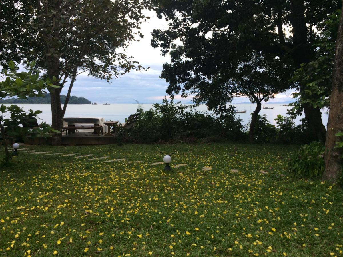 Starlight Beach Resort เกาะพยาม ภายนอก รูปภาพ